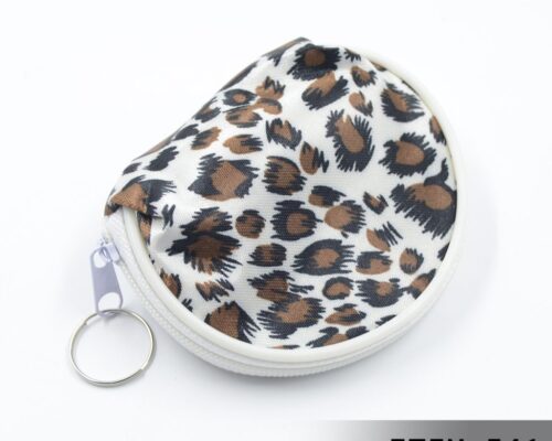 A120 – MONEDERO REDONDO CON ESTAMPADO ANIMAL PRINT