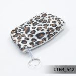 A121 - MONEDERO RECTANGULAR CON ESTAMPADO ANIMAL PRINT