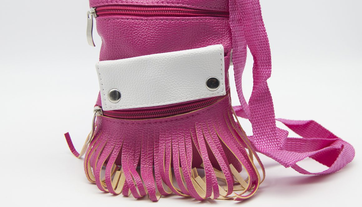 A105 - MORRAL EN CUERINA COLOR ROSADO