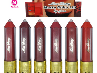 A2165-Labial líquido Matte Color Lip Miss Betty N°678